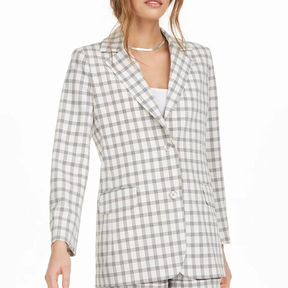 Danielle Bernstein Structured Blazer - Picture 2 of 10